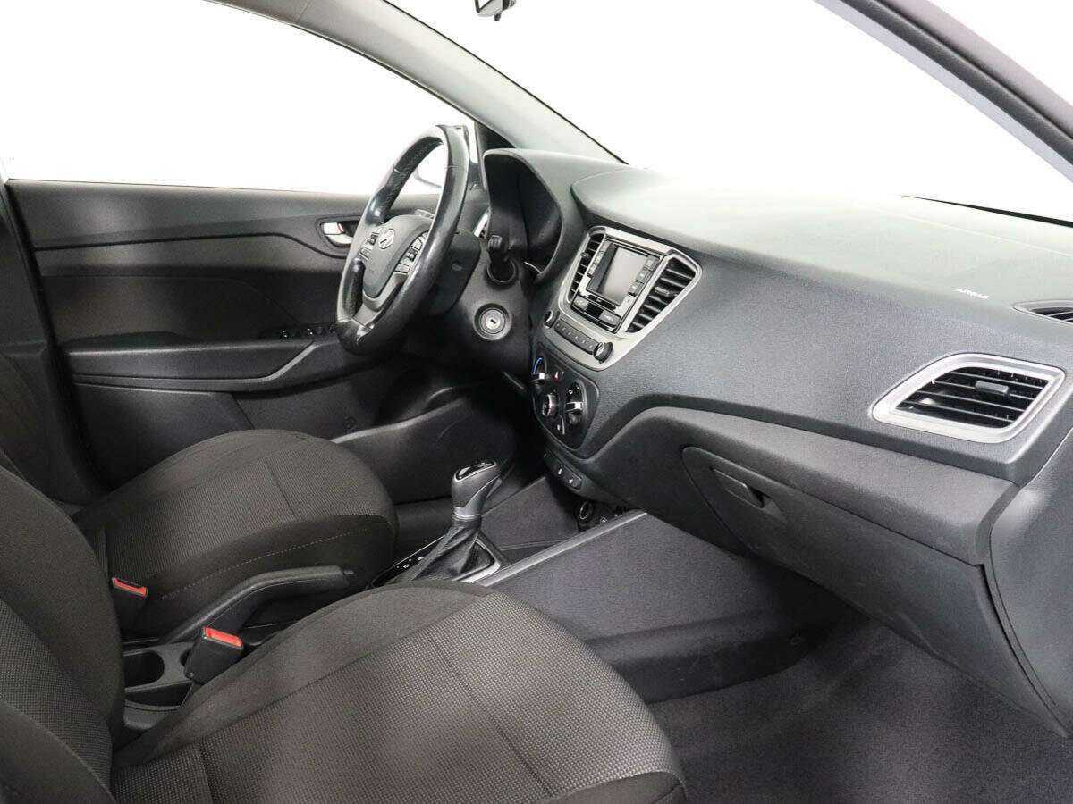 Hyundai Solaris 2019 года с пробегом. Фото: #5