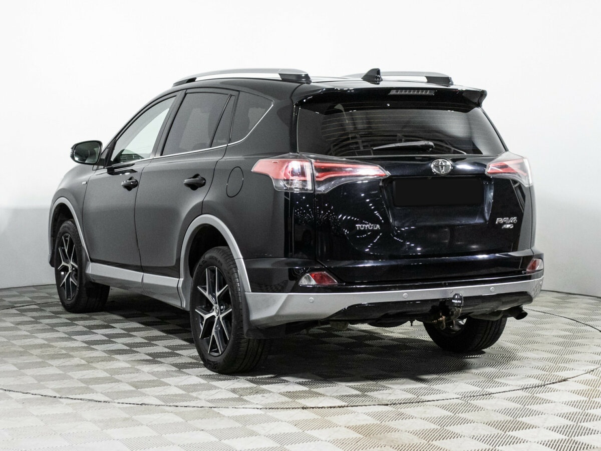 Toyota RAV4 2016 года с пробегом. Фото: #6