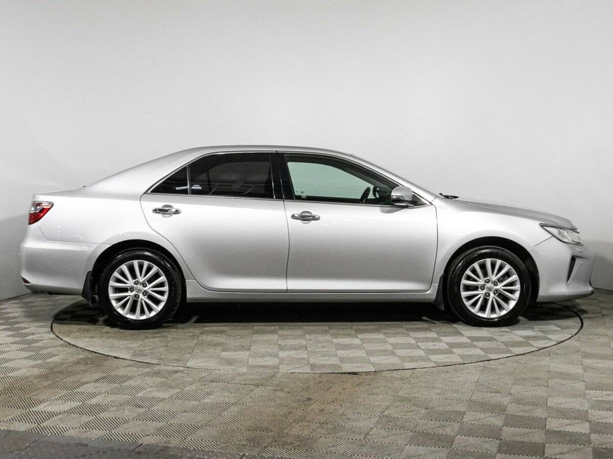 Toyota Camry 2015 года с пробегом. Фото: #3