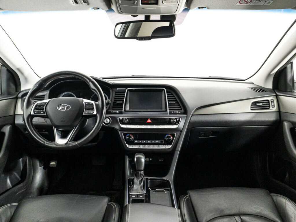 Hyundai Sonata 2019 года с пробегом. Фото: #12
