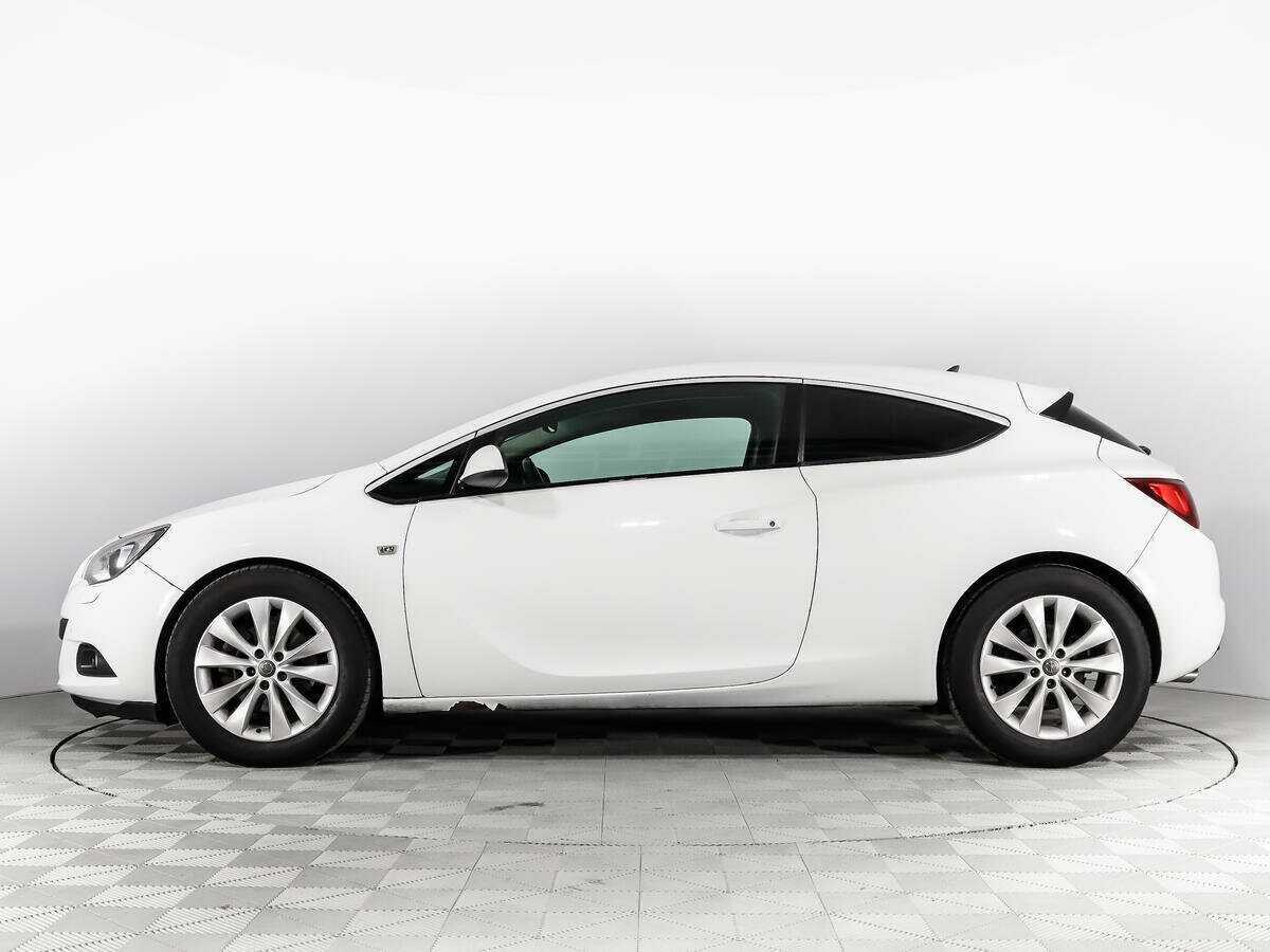 Opel Astra 2012 года с пробегом. Фото: #7