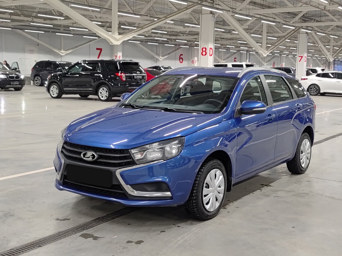 Lada (ВАЗ) Vesta 2022 года с пробегом. Посмотреть фото