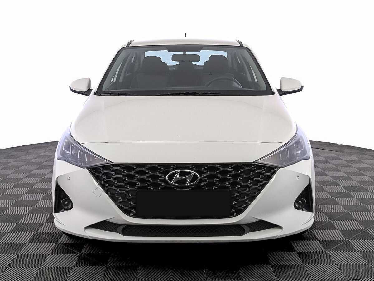 Hyundai Solaris 2021 года с пробегом. Фото: #1