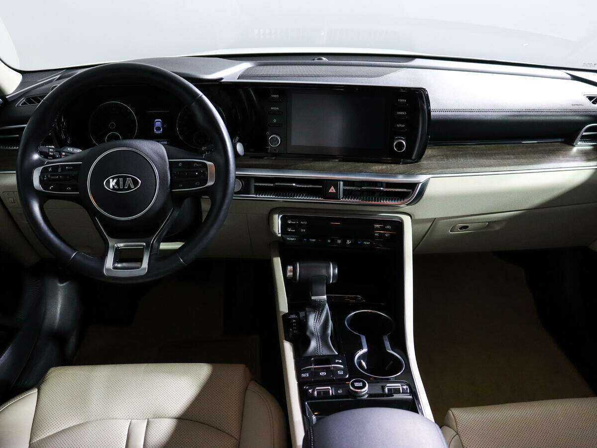 Kia K5 2020 года с пробегом. Фото: #8