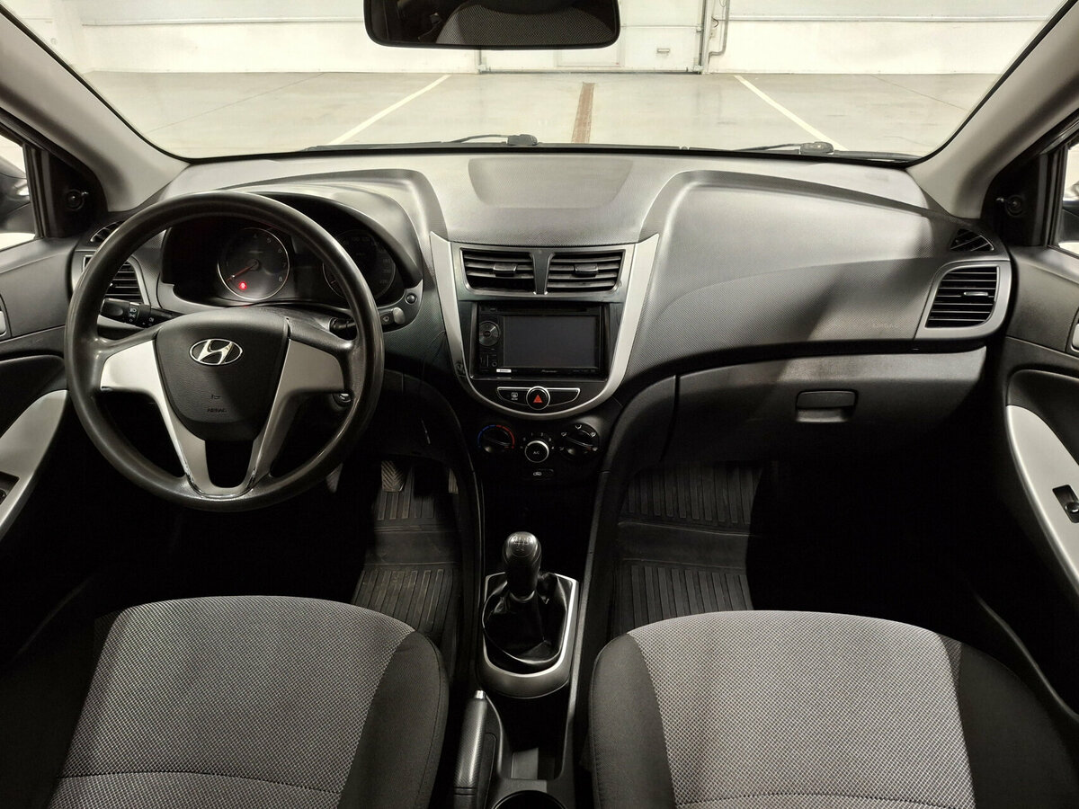 Hyundai Solaris 2014 года с пробегом. Фото: #13