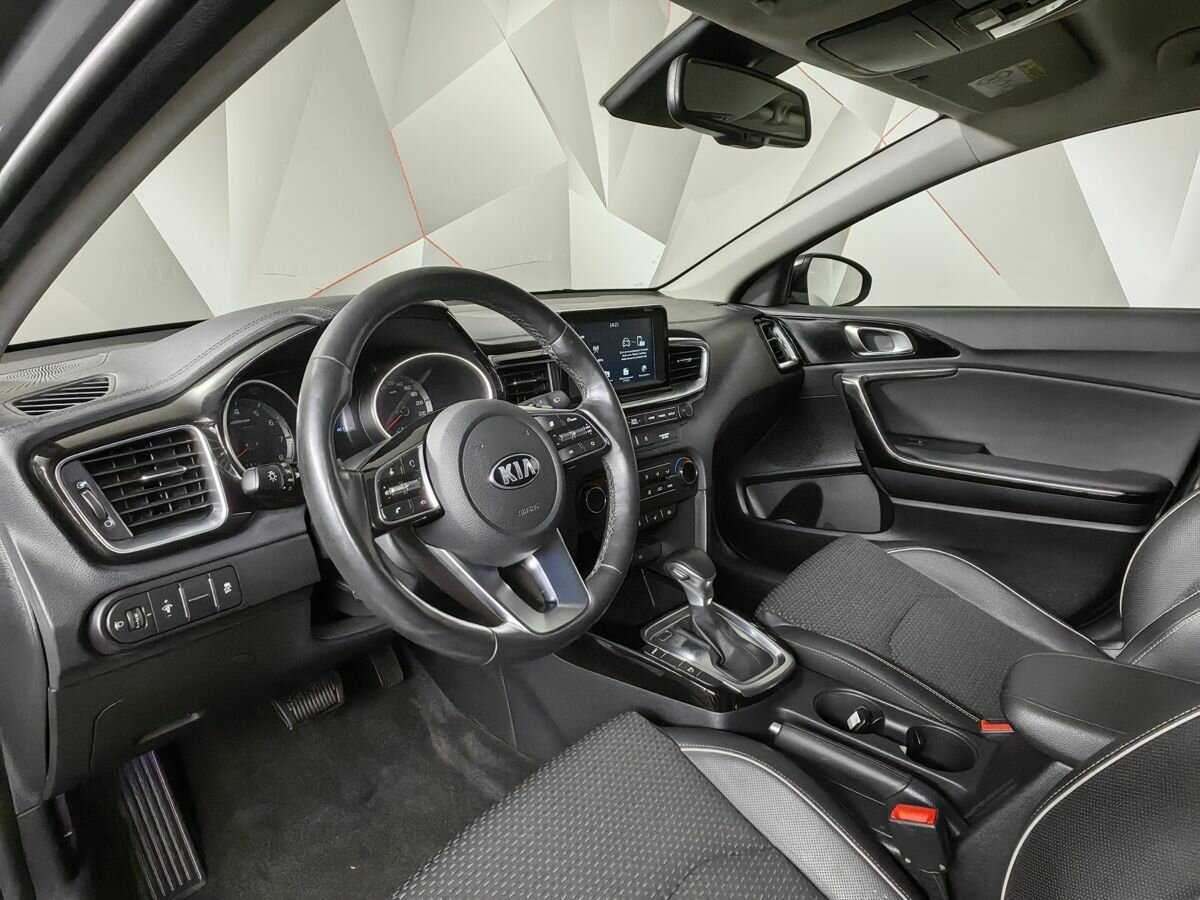 Kia Ceed 2019 года с пробегом. Фото: #13