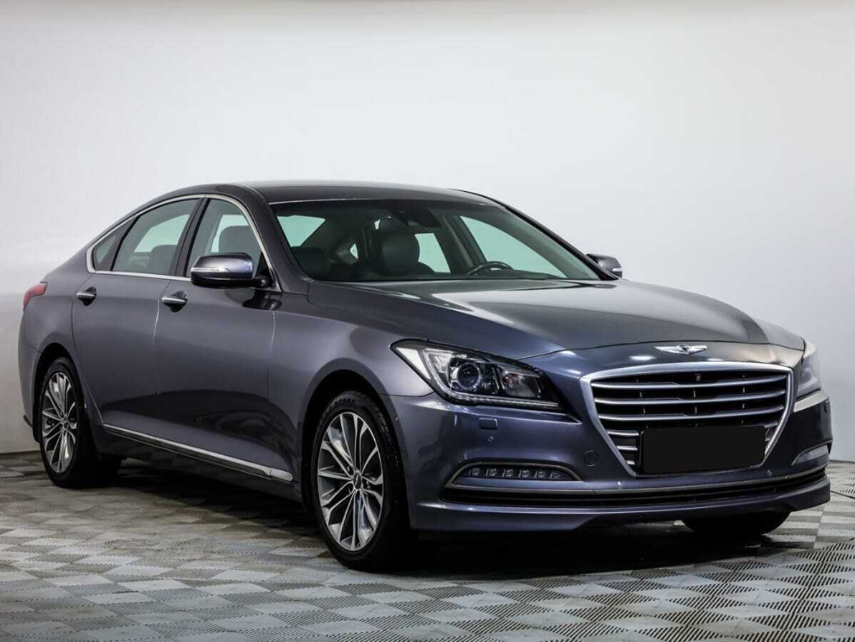 Hyundai Genesis 2014 года с пробегом. Фото: #1