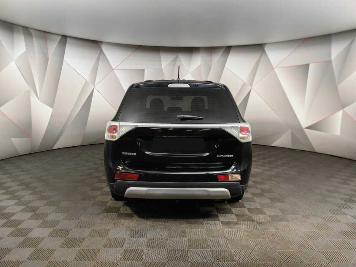 Mitsubishi Outlander 2014 года с пробегом. Фото: #7