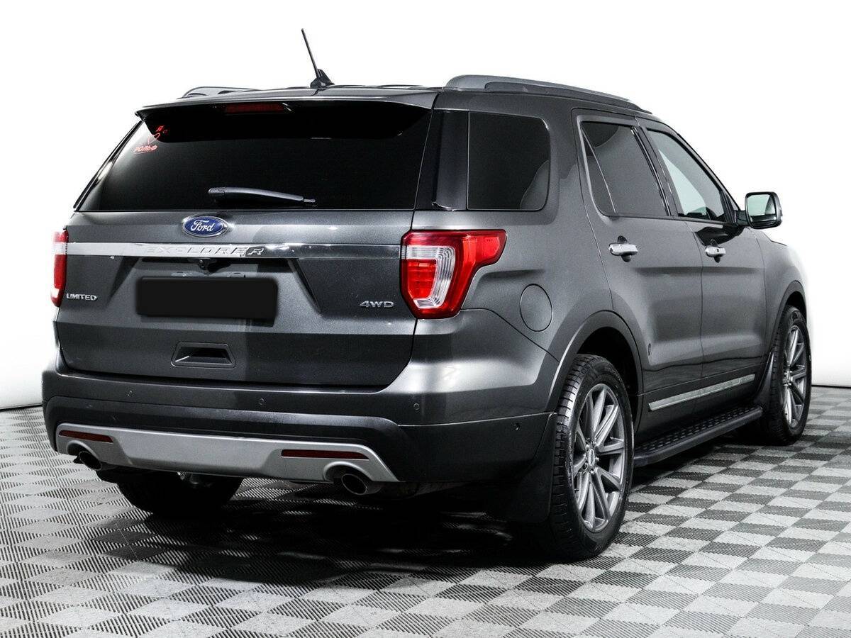 Ford Explorer 2017 года с пробегом. Фото: #4