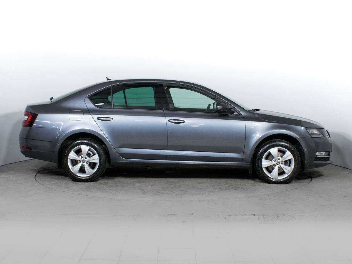 Skoda Octavia 2020 года с пробегом. Фото: #3