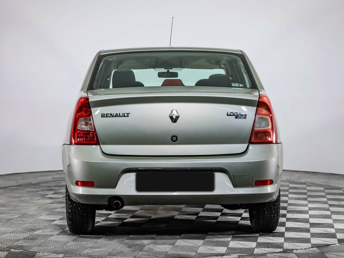 Renault Logan 2015 года с пробегом. Фото: #4