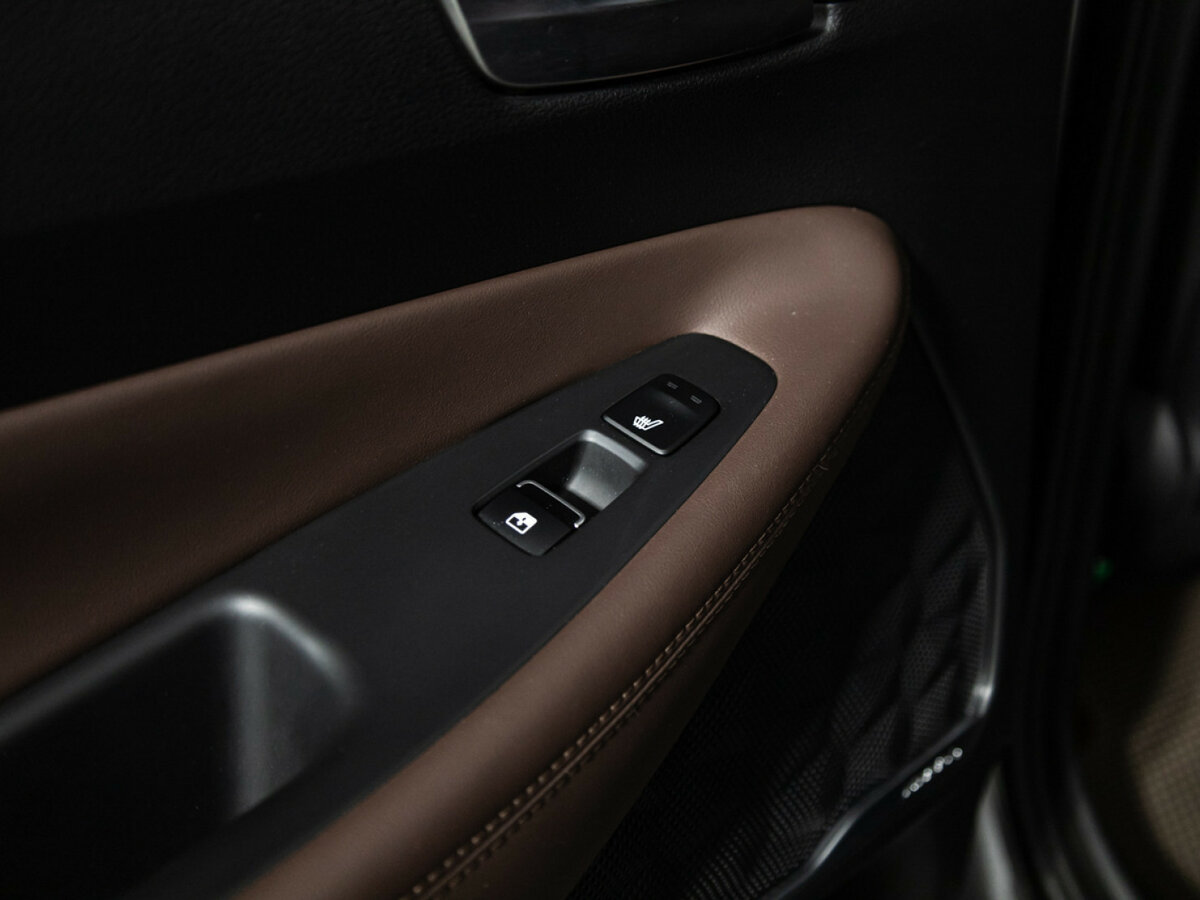Hyundai Santa Fe 2019 года с пробегом. Фото: #21