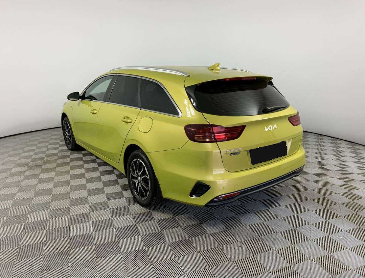 Kia Ceed 2021 года с пробегом. Фото: #5