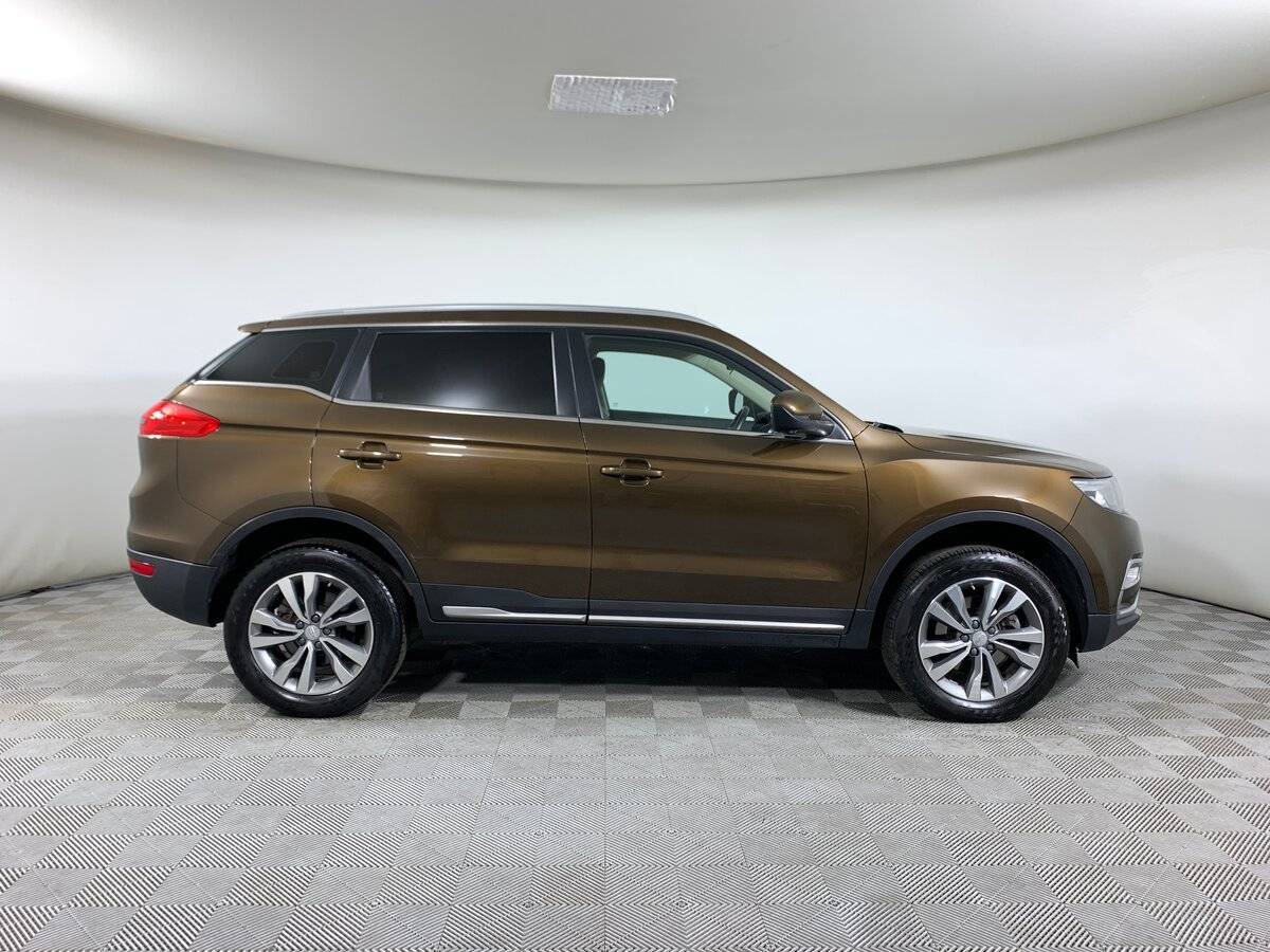 Geely Atlas 2019 года с пробегом. Фото: #3