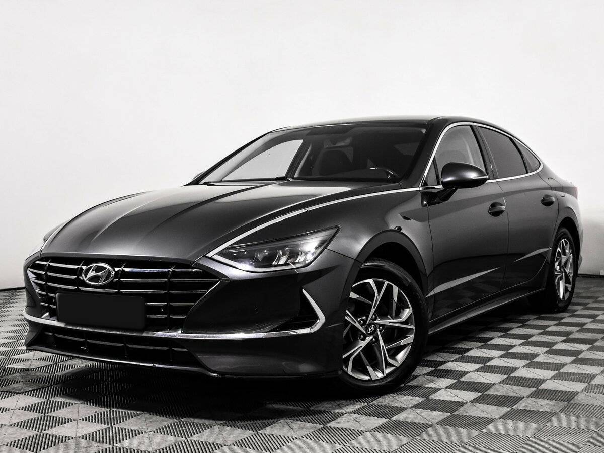 Hyundai Sonata 2020 года с пробегом. Посмотреть фото