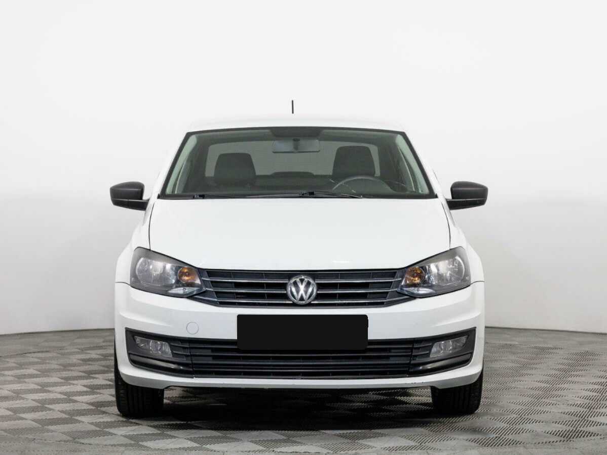 Volkswagen Polo 2015 года с пробегом. Посмотреть фото