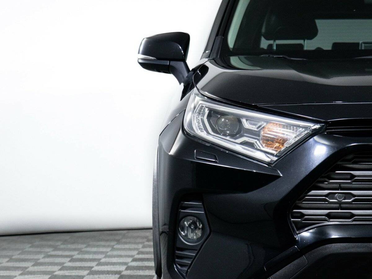 Toyota RAV4 2019 года с пробегом. Фото: #16