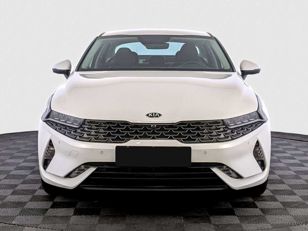 Kia K5 2020 года с пробегом. Фото: #1