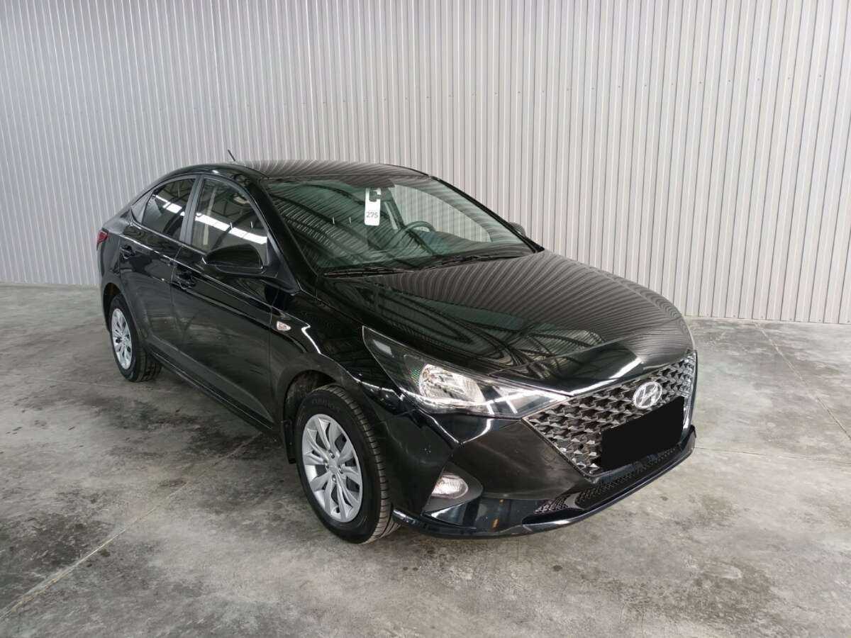 Hyundai Solaris 2020 года с пробегом. Фото: #2