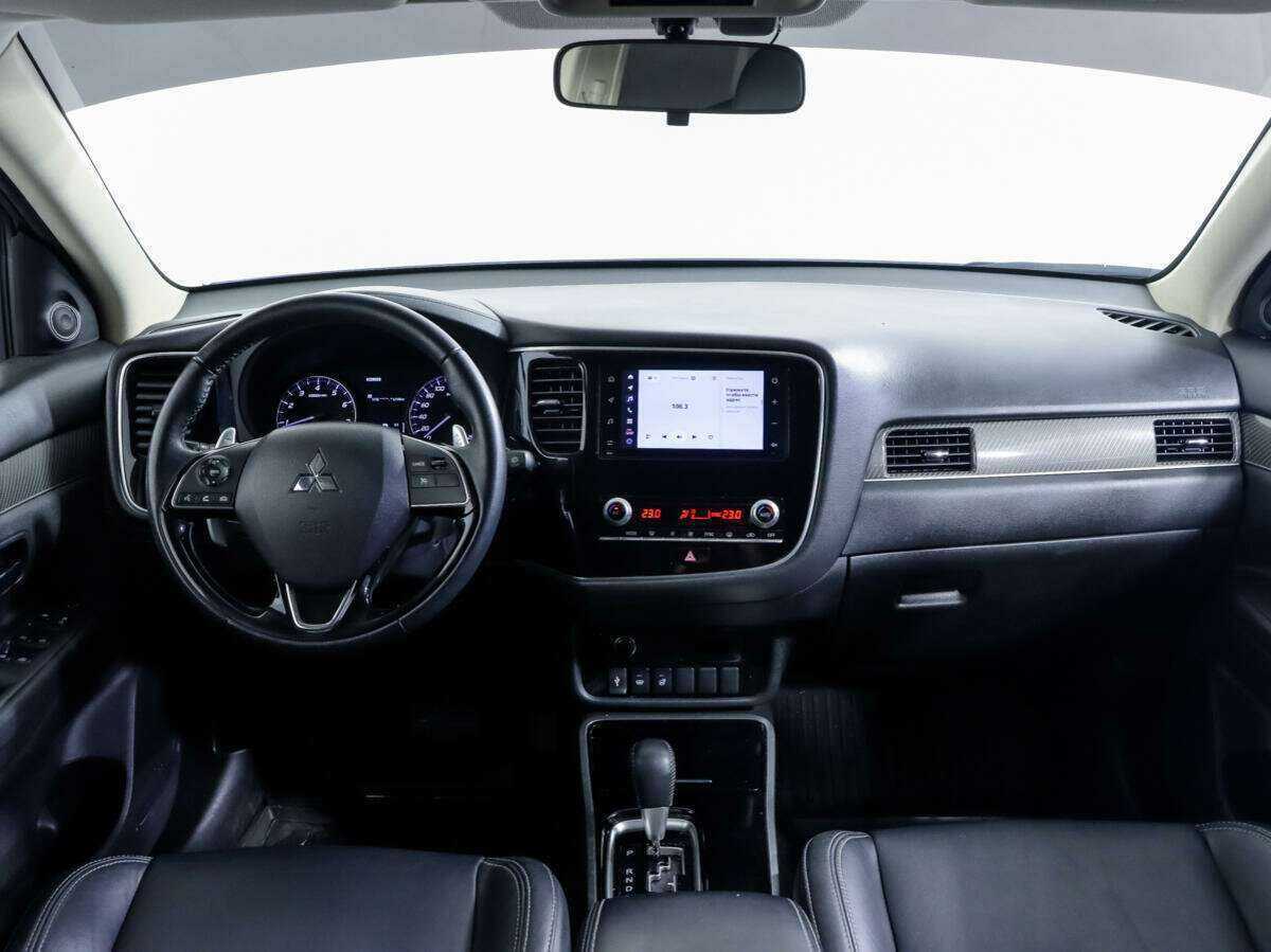 Mitsubishi Outlander 2021 года с пробегом. Фото: #9