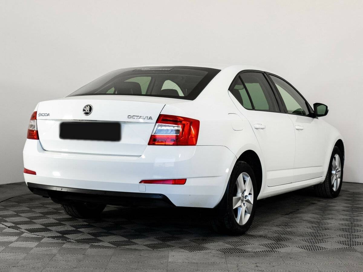 Skoda Octavia 2016 года с пробегом. Фото: #3