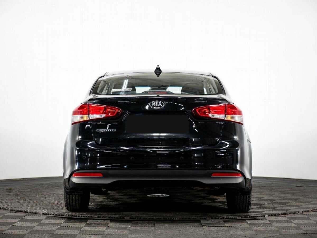 Kia Cerato 2018 года с пробегом. Фото: #4