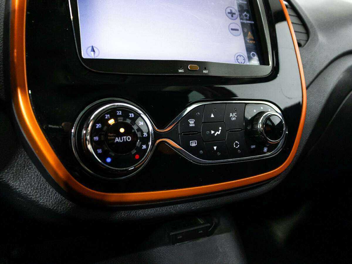 Renault Kaptur 2016 года с пробегом. Фото: #14