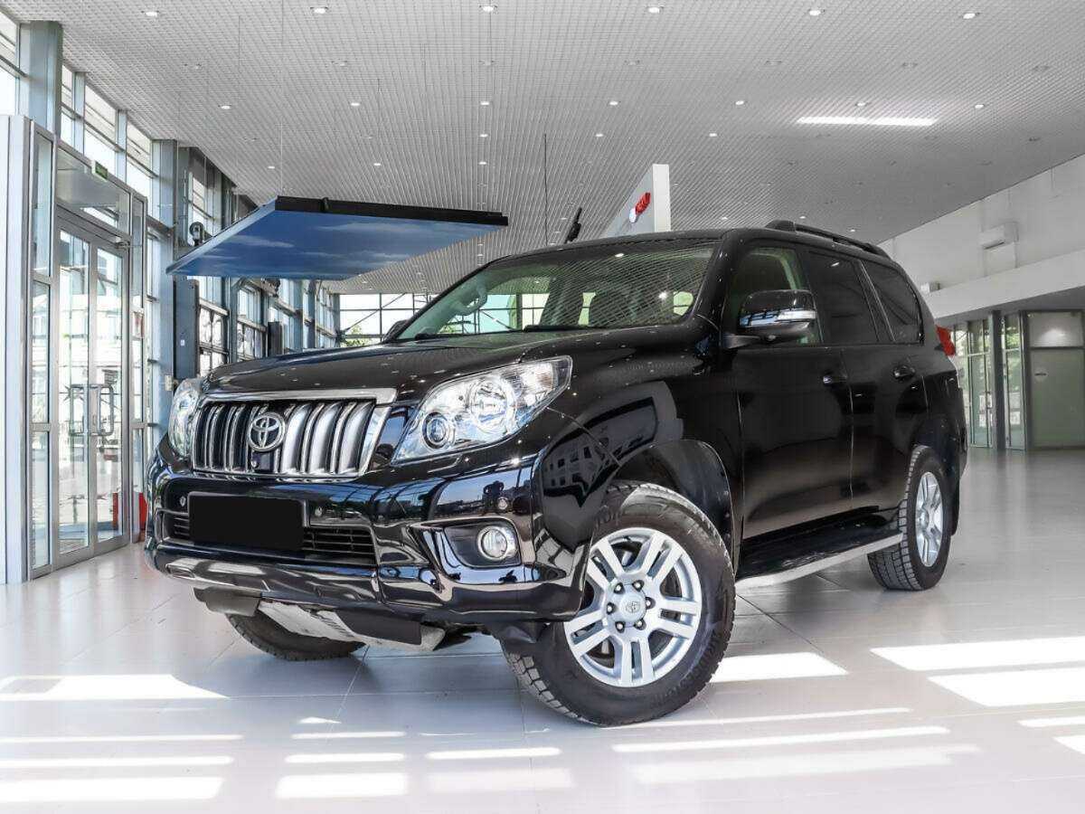Toyota Land Cruiser Prado 2012 года с пробегом. Фото: #0