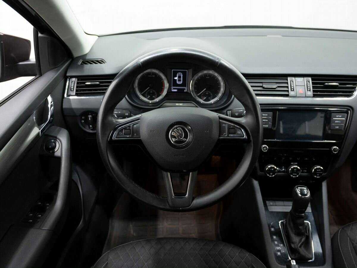Skoda Octavia 2017 года с пробегом. Фото: #12