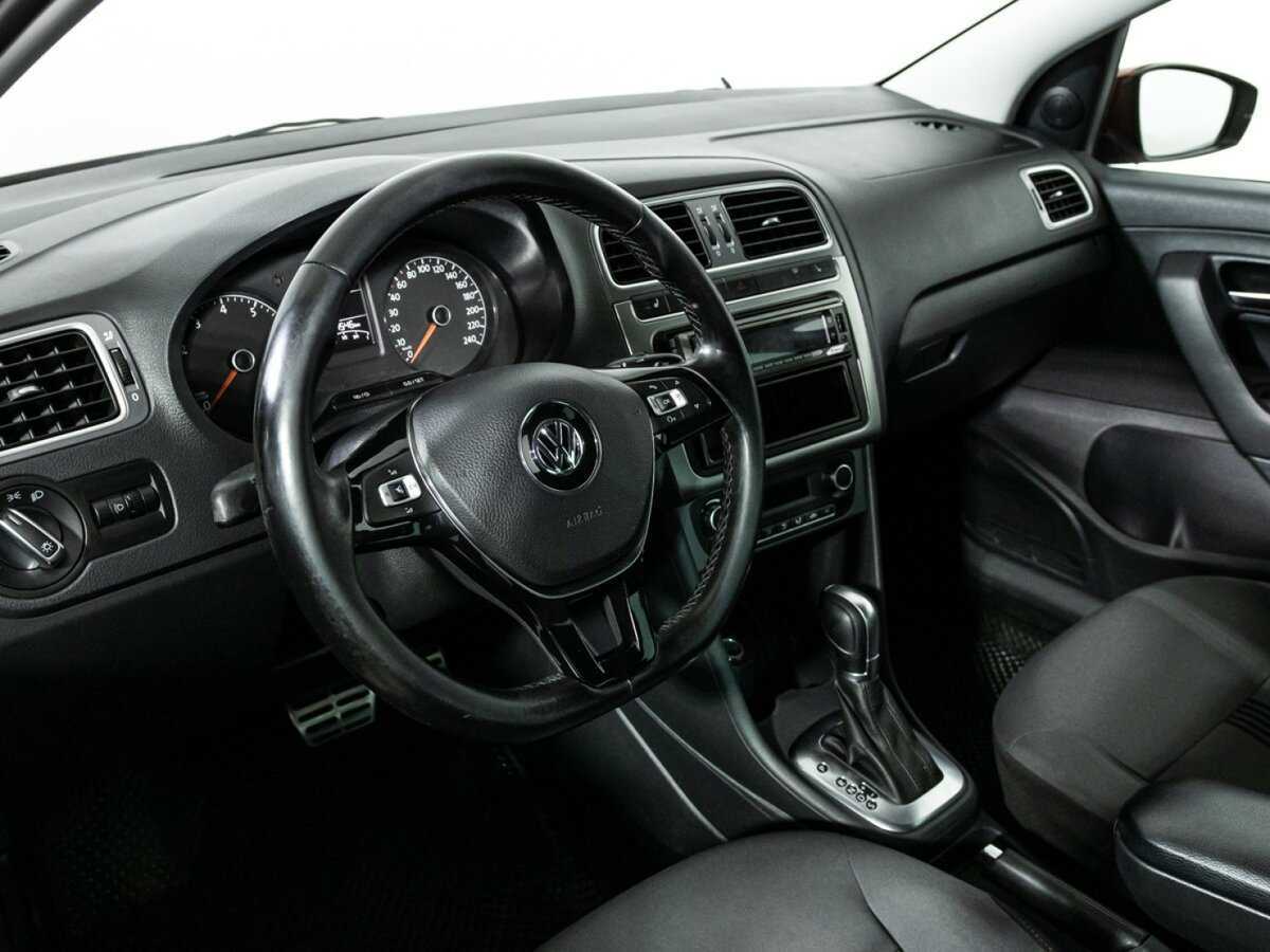 Volkswagen Polo 2016 года с пробегом. Фото: #10