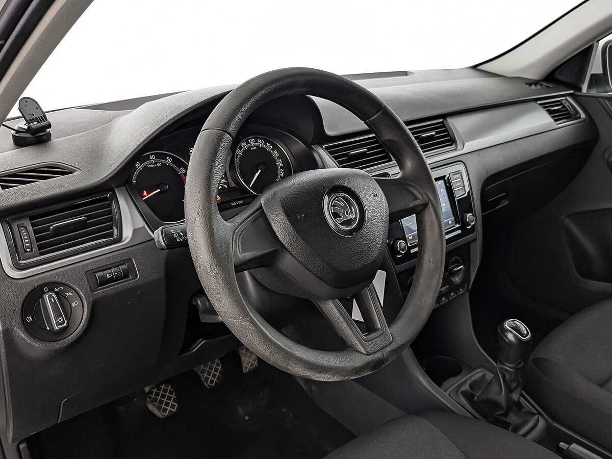 Skoda Rapid 2019 года с пробегом. Фото: #14