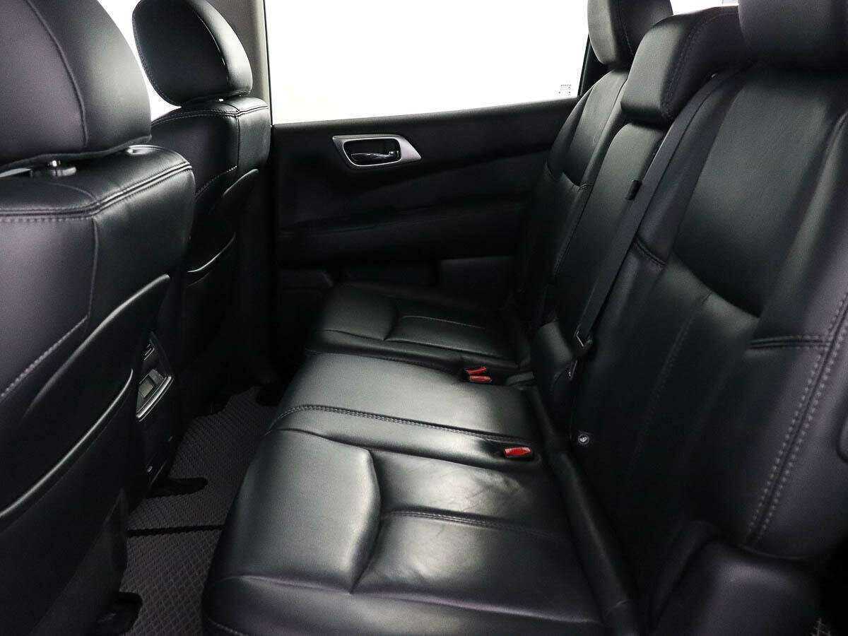Nissan Pathfinder 2017 года с пробегом. Фото: #9