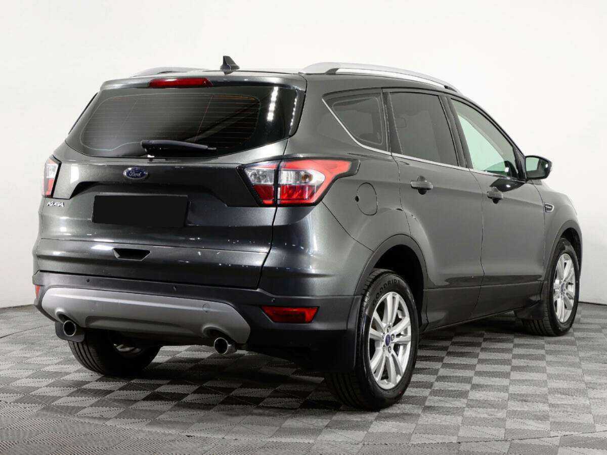 Ford Kuga 2018 года с пробегом. Фото: #3