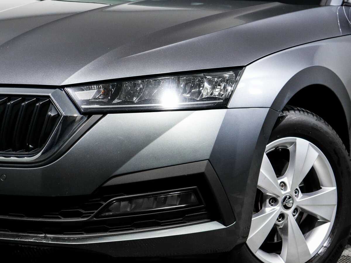 Skoda Octavia 2021 года с пробегом. Фото: #13