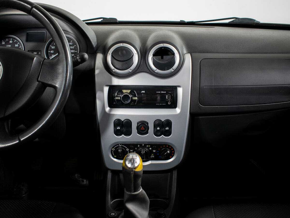 Renault Sandero 2012 года с пробегом. Фото: #10