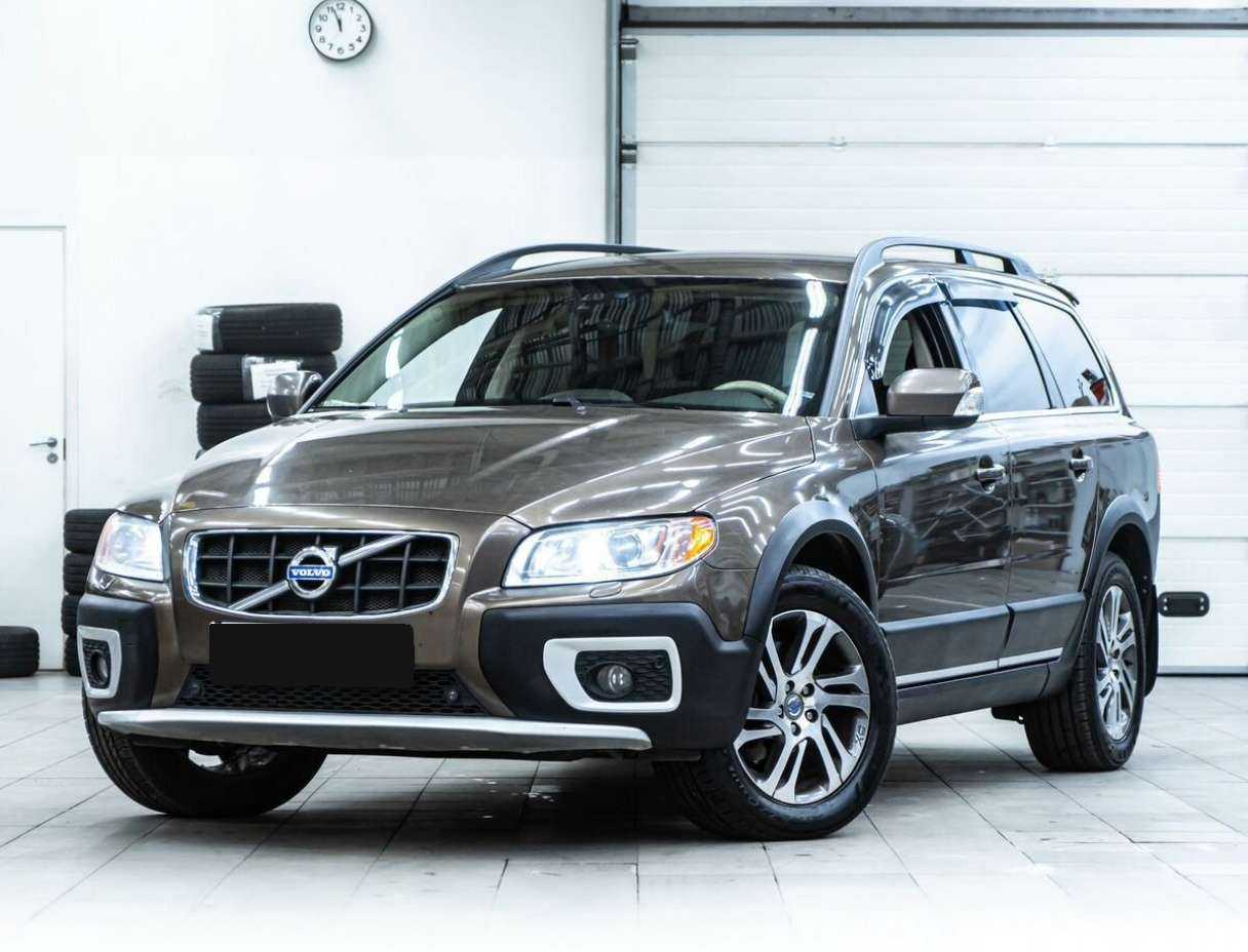 Volvo XC70 2012 года с пробегом. Фото: #0