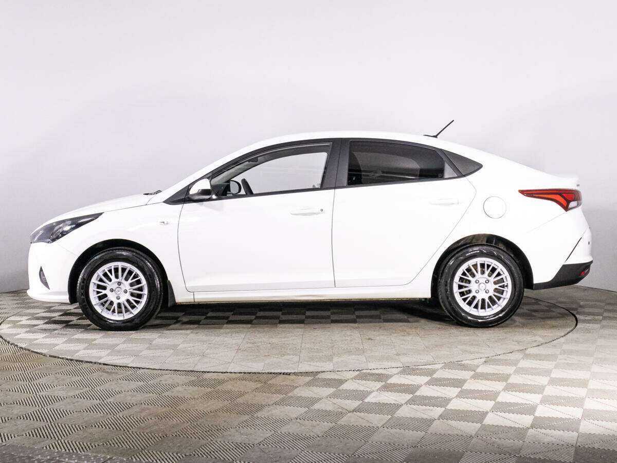 Hyundai Solaris 2021 года с пробегом. Фото: #7