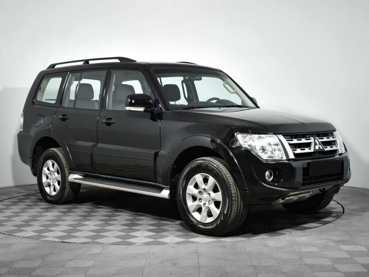 Mitsubishi Pajero 2013 года с пробегом. Фото: #2