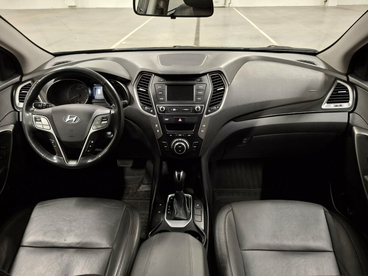 Hyundai Santa Fe 2018 года с пробегом. Фото: #13