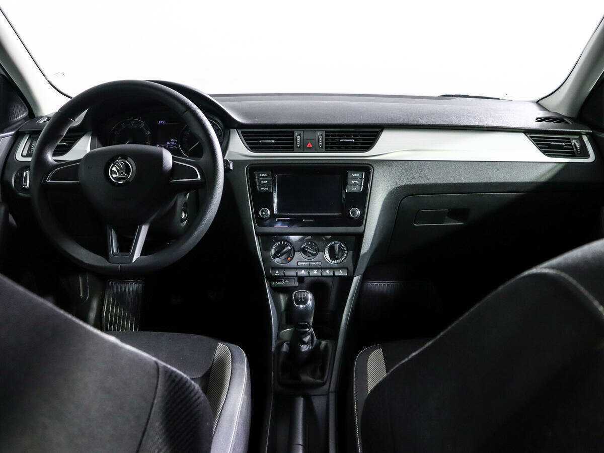 Skoda Rapid 2019 года с пробегом. Фото: #11