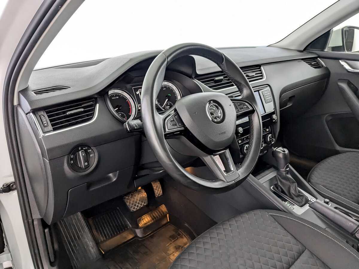 Skoda Octavia 2017 года с пробегом. Фото: #13