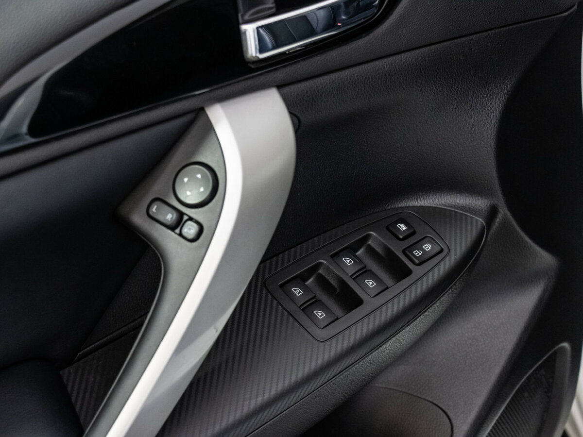 Mitsubishi Eclipse Cross 2022 года с пробегом. Фото: #12