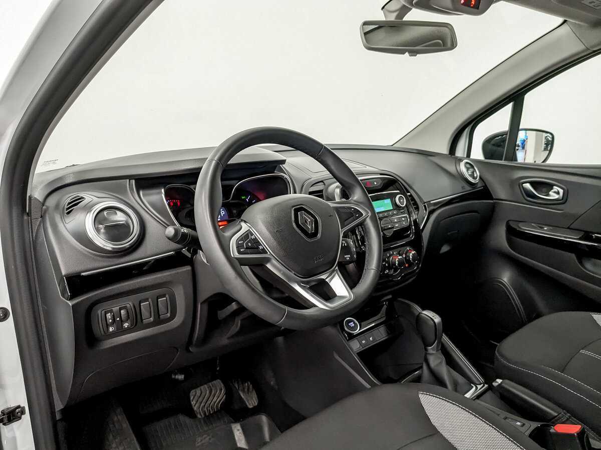 Renault Kaptur 2021 года с пробегом. Фото: #15