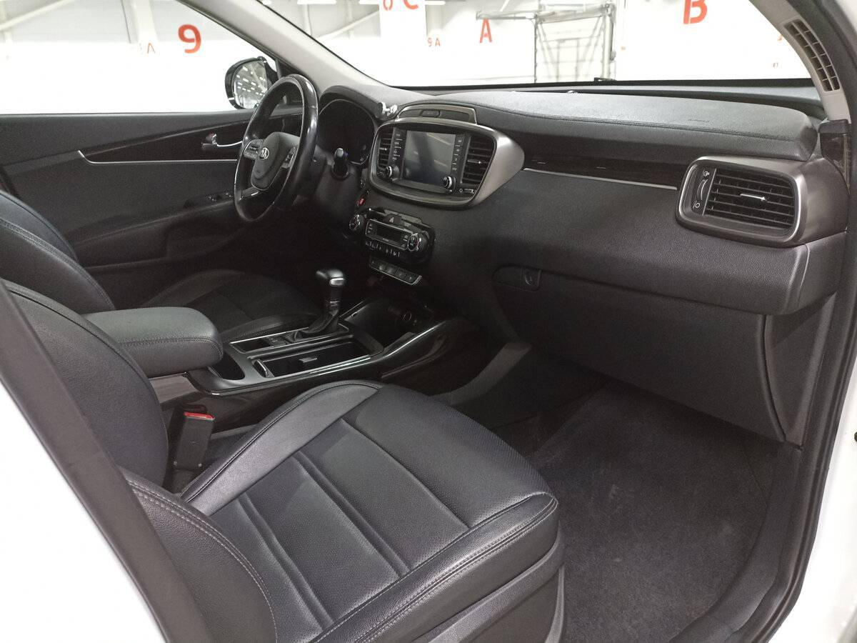 Kia Sorento 2018 года с пробегом. Фото: #10