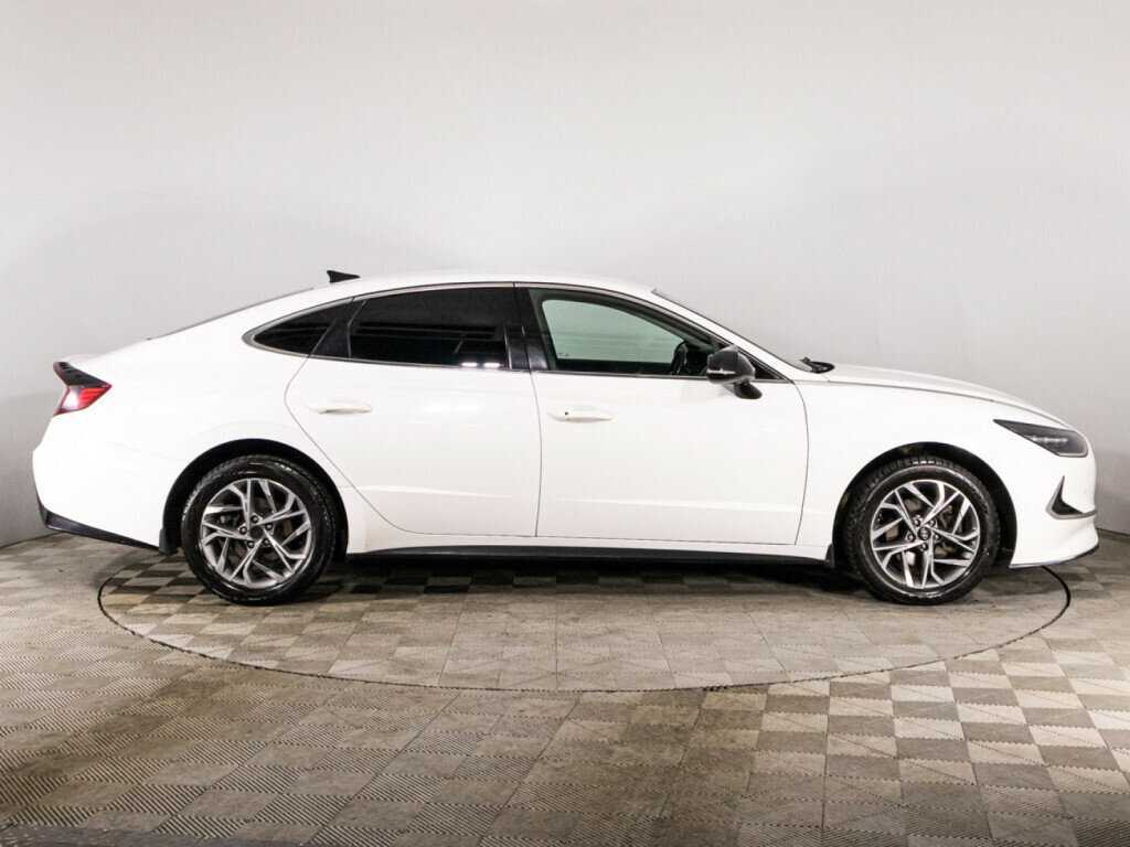 Hyundai Sonata 2019 года с пробегом. Фото: #3