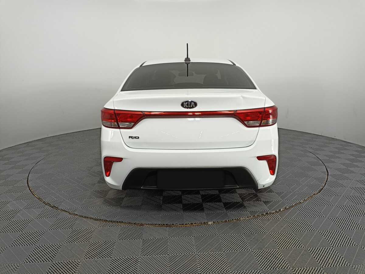 Kia Rio 2018 года с пробегом. Фото: #5