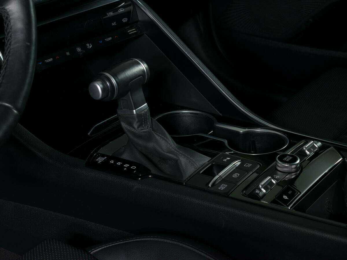 Kia K5 2021 года с пробегом. Фото: #14