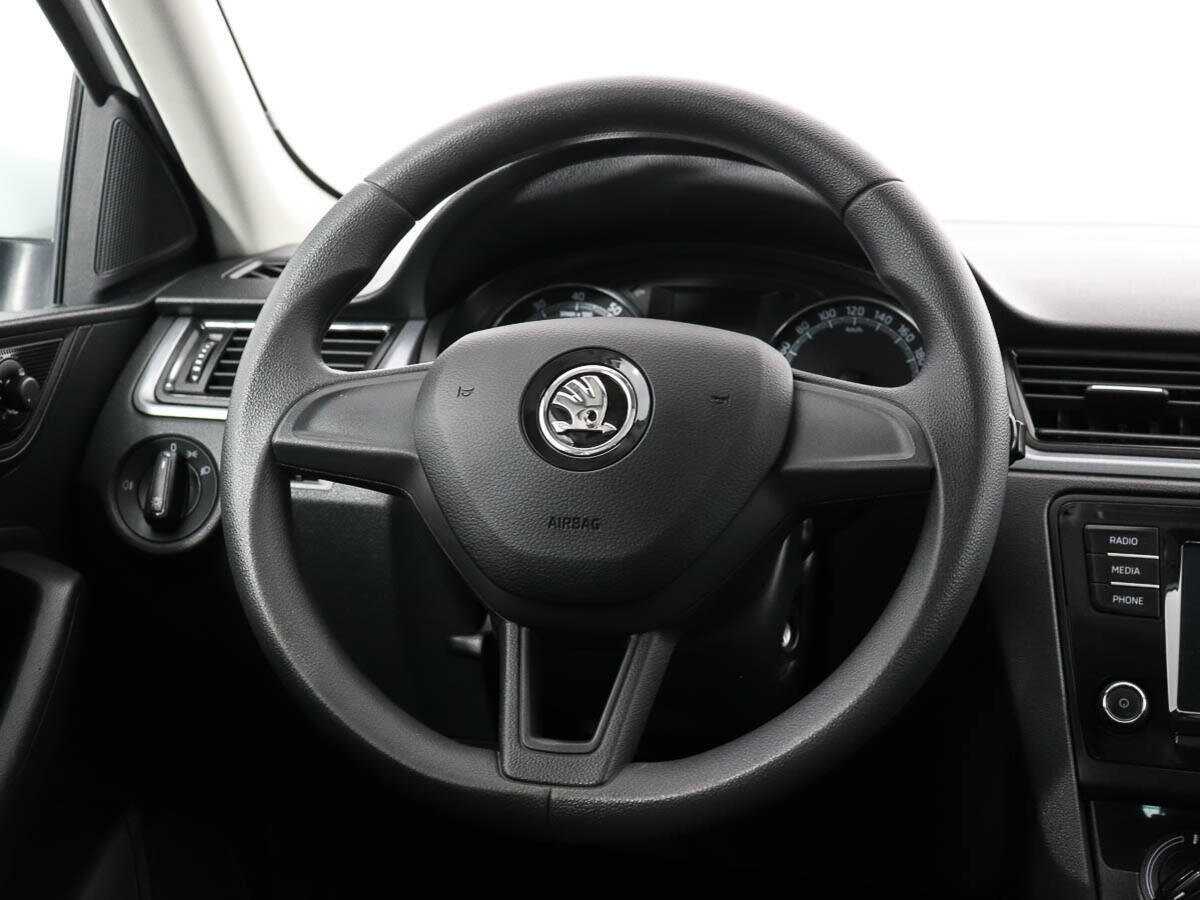 Skoda Rapid 2019 года с пробегом. Фото: #14