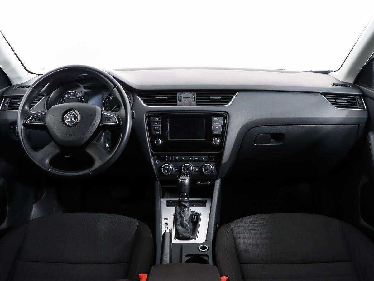 Skoda Octavia 2013 года с пробегом. Фото: #9