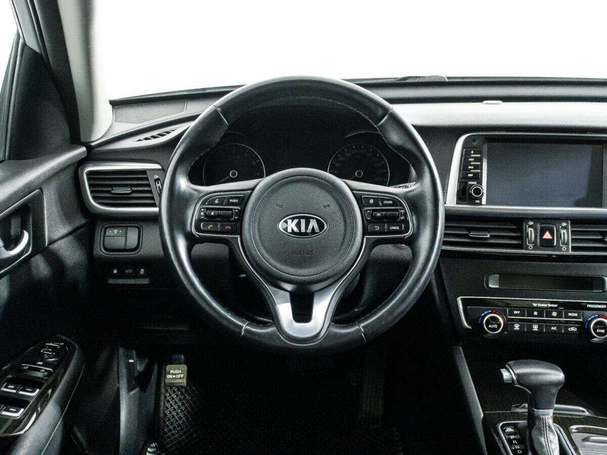 Kia K5 2017 года с пробегом. Фото: #19